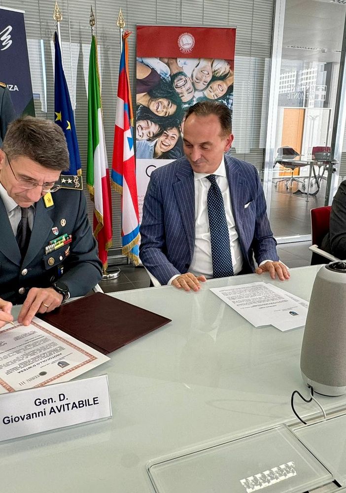 La firma del protocollo
