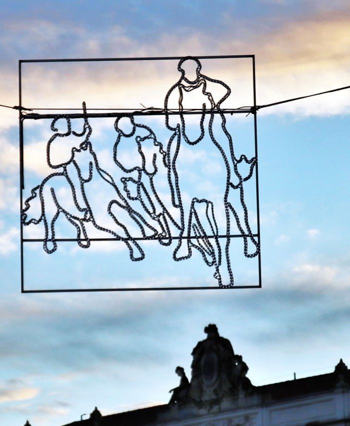 Una luminaria natalizia dedicata al Palio, attualmente non utilizzata (Merphefoto)
