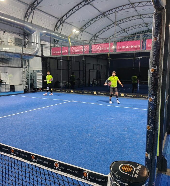 Equilibrio e spettacolo nella terza giornata del campionato CSI di padel