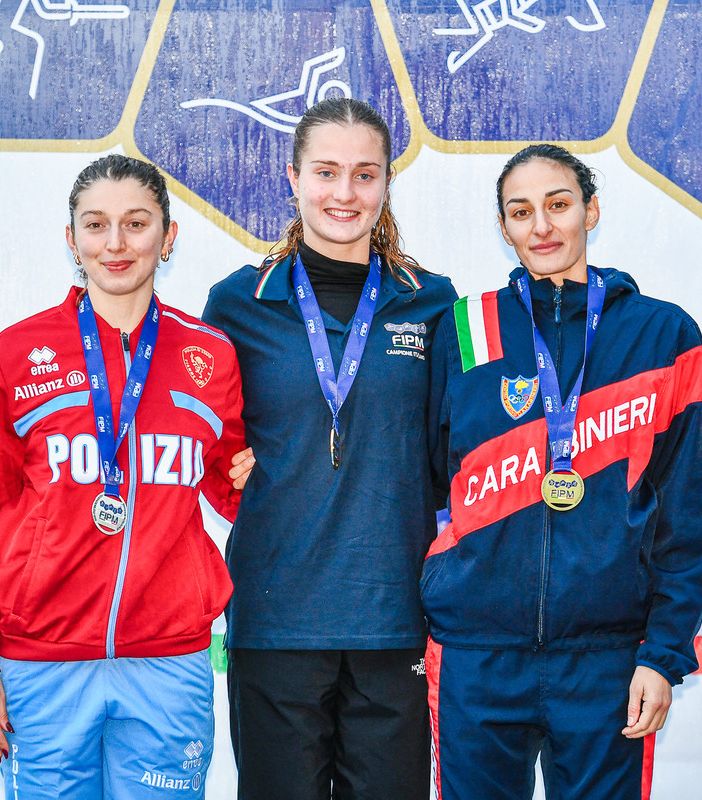 Valentina Martinescu (Junior Asti) con Maria Beatrice Mercuri e Aurora Tognetti