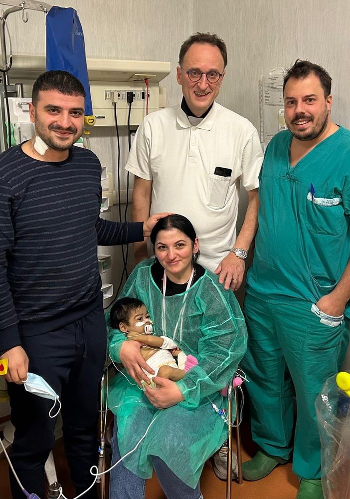 La storia di Natale arriva dal Piemonte: papà dona parte del fegato e salva la figlia di undici mesi