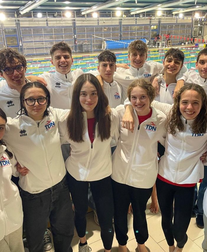Nuoto: vittorie e tempi limite per Tassinario e Bertelli