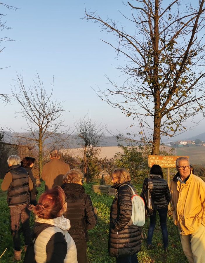 Uno degli incontri all'emporio