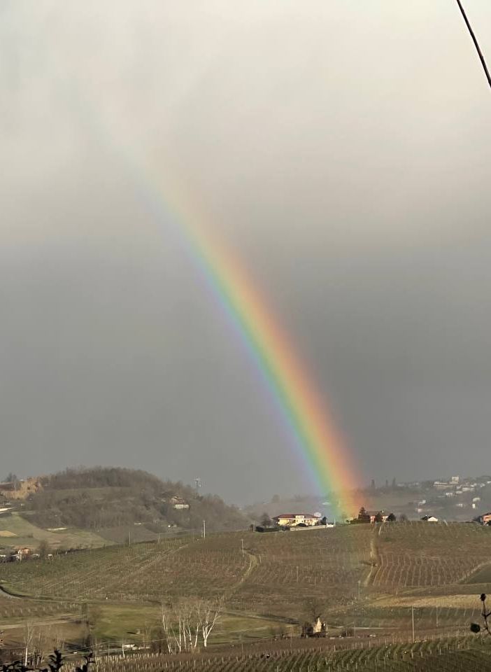 Arcobaleno a Moasca (Foto G. Opodone Telegram Dati Meteo Asti)