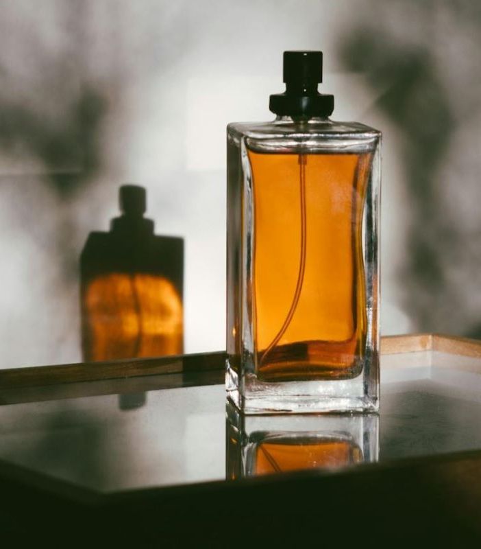 Profumi Equivalenti: Guida alla Scelta tra le Migliori Fragranze sul Mercato