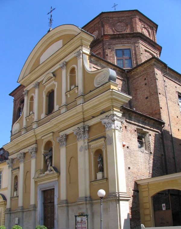 La Via Crucis attraverso l’arte di Susan Chappell: una mostra di intensa spiritualità presso la Parrocchia San Martino
