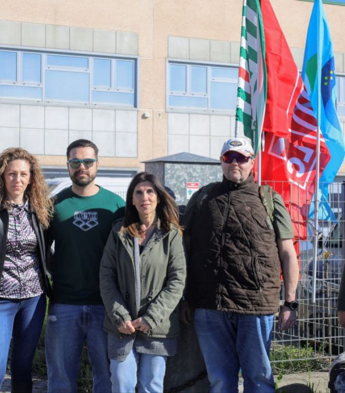 Salari troppo bassi e contratto scaduto da 2 anni: 8mila lavoratori piemontesi delle telecomunicazioni in sciopero [VIDEOINTERVISTA]