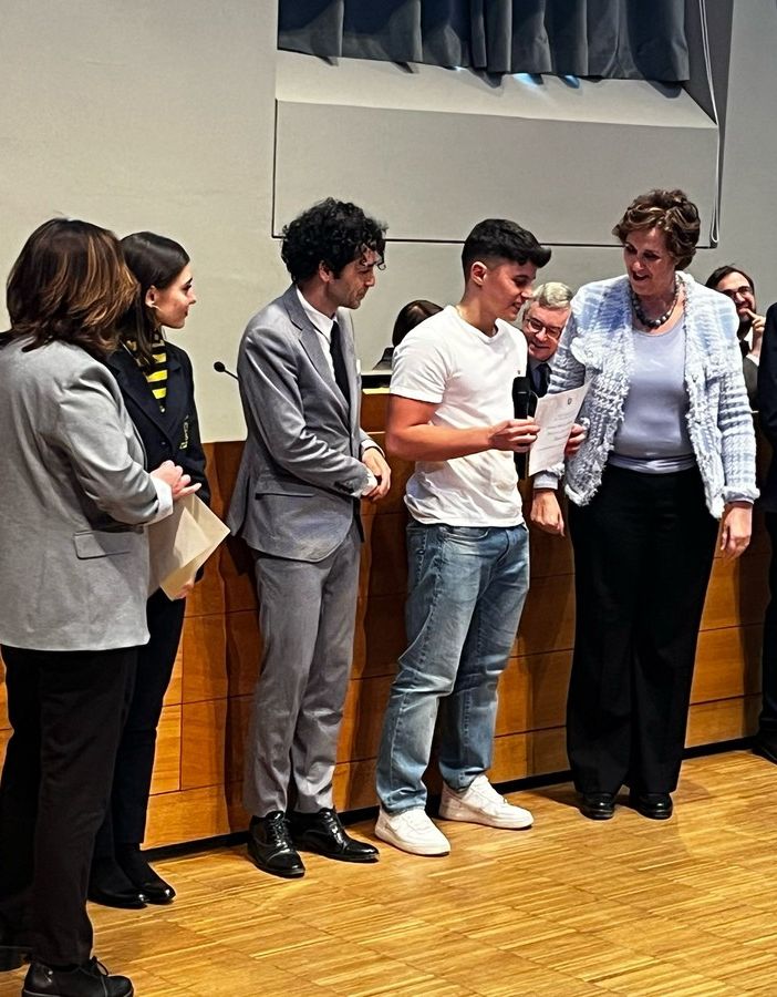 Mattia Rebuffo della 4C del liceo classifico Alfieri, secondo classificato al concorso Certamen Augusteum Taurinense