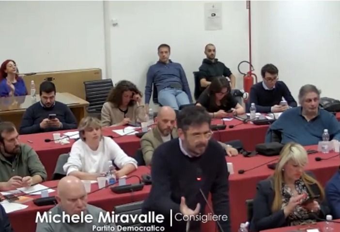 Un momento di consiglio comunale di ieri sera