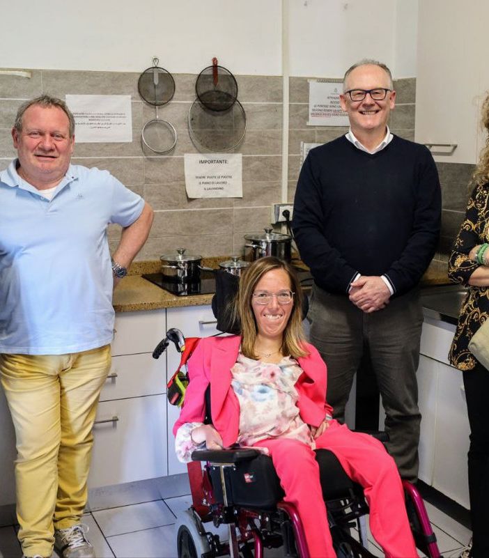 Le immagini della donazione (Merphefoto)