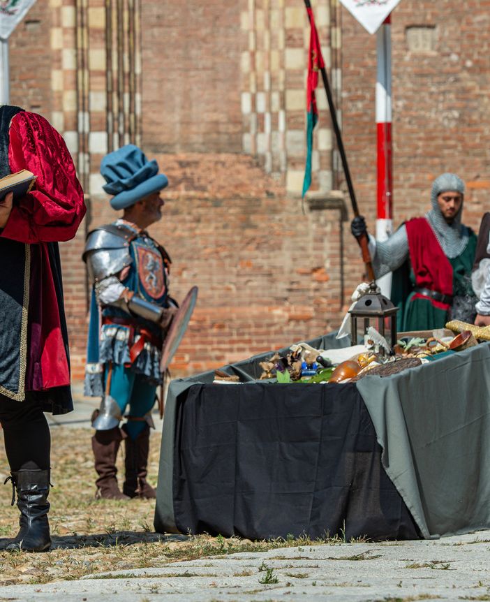 Oltre 500 figuranti per la sfilata straordinaria del Palio di Asti