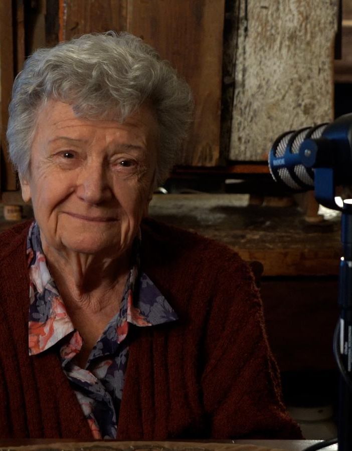 La scrittrice e insegnante torinese Margherita Oggero racconta la Barriera di Milano del passato e i ragazzi d'oggi [VIDEO]