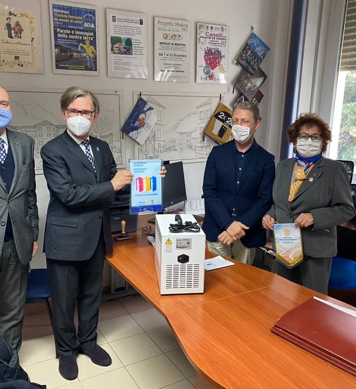 Sanificatori per le scuole di Nizza, Canelli e Incisa dal Rotary Club