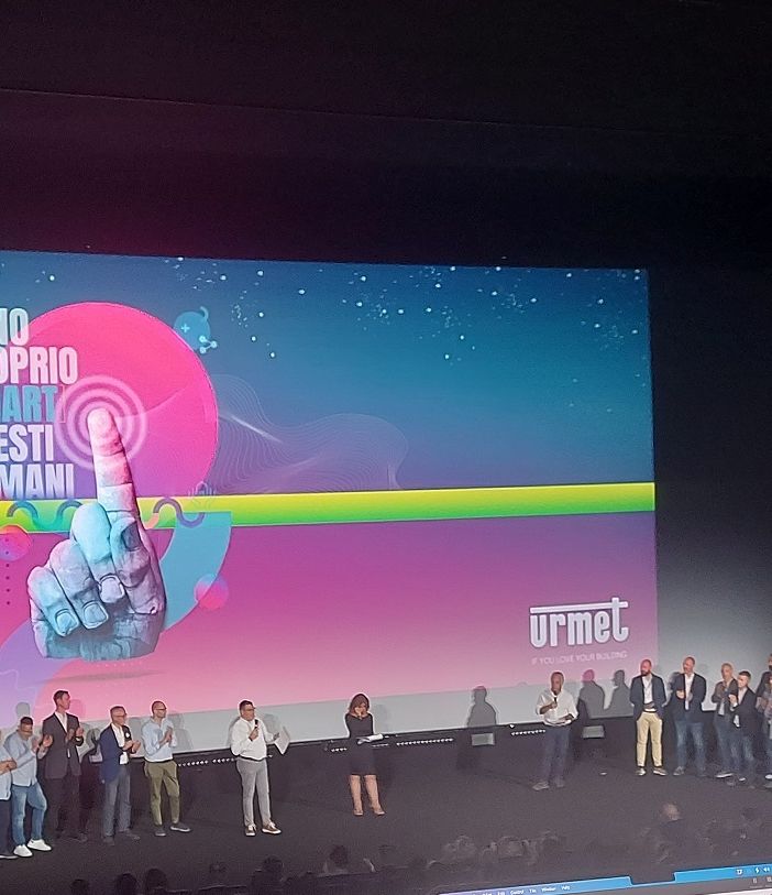 Urmet punta sull'infotainment: &quot;Le iene&quot;, &quot;Scherzi a parte&quot;, &quot;Bobo TV&quot; trascinano la svolta nella comunicazione aziendale