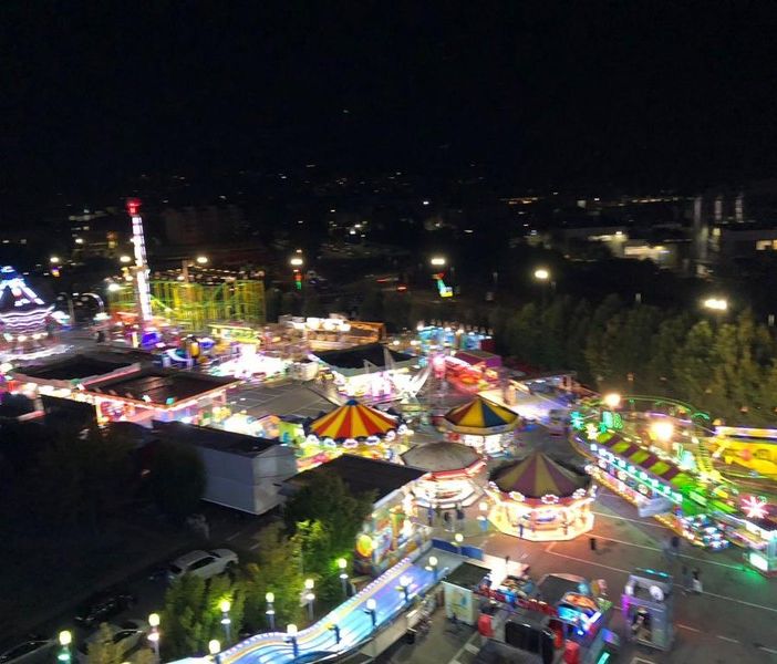 Alba Land: Il grande Luna Park ritorna con offerte speciali e divertimento per tutti durante la 93ª Fiera del Tartufo Bianco d'Alba