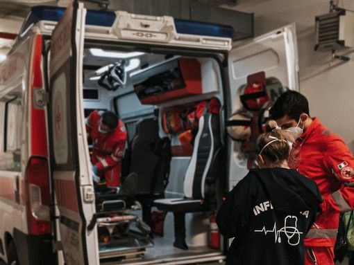 Dieci feriti in uno scontro tra quattro auto sull’Asti-Cuneo