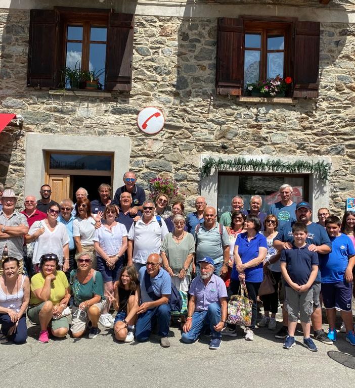 Il Gruppo Alpini di Calosso a Rhemes, non solo per battere il caldo