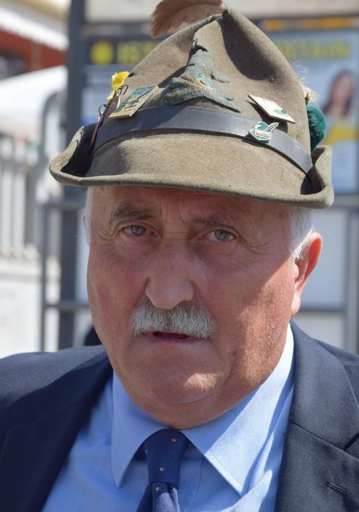 Alpini di Asti in lutto per l'improvvisa scomparsa di Beppe Conti, morto ieri sera in un incidente agricolo