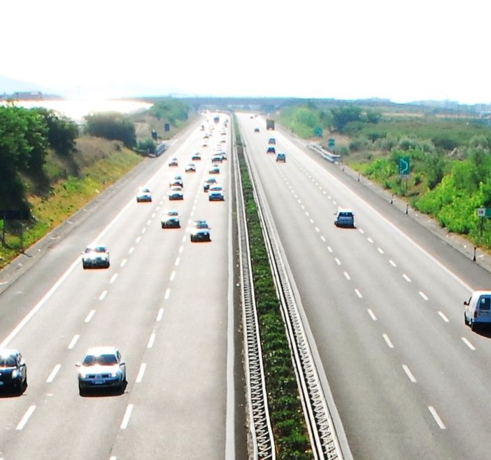 Weekend di Ferragosto con traffico molto intenso. I consigli di Anas per chi si sposta