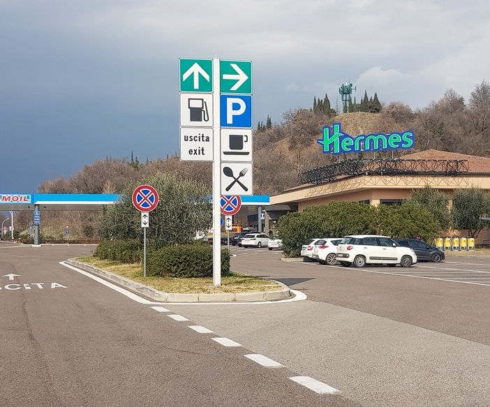 Un'area di servizio autostradale (immagine dal web)