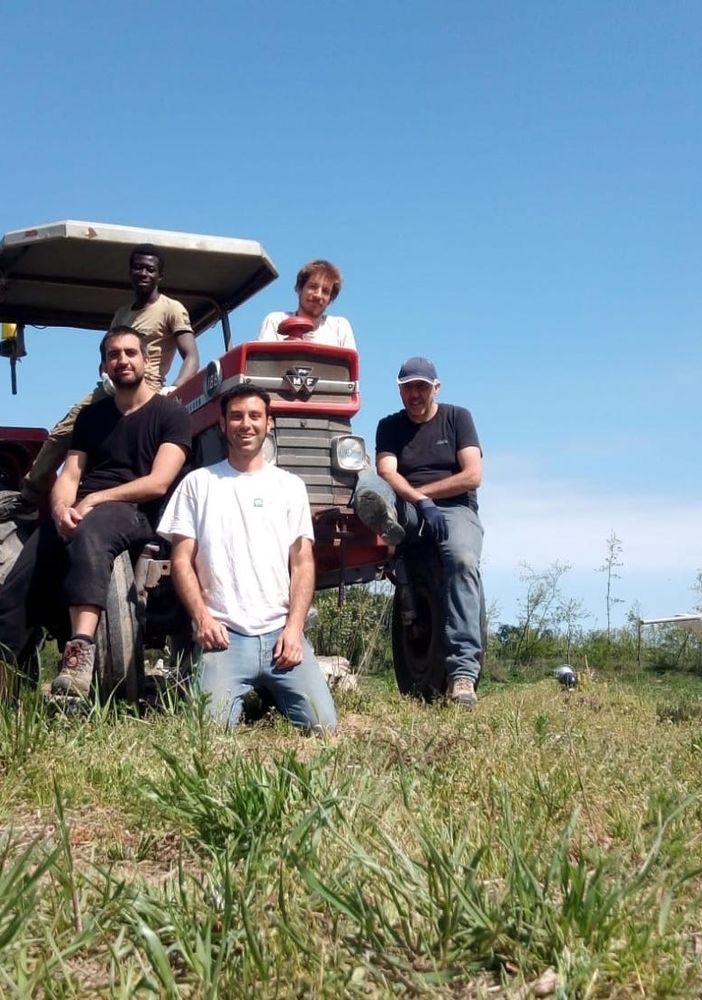 Due immagini dell'azienda agricola astigiana che si è aggiudicata il premio &quot;Coltiviamo Agricoltura Sociale&quot;