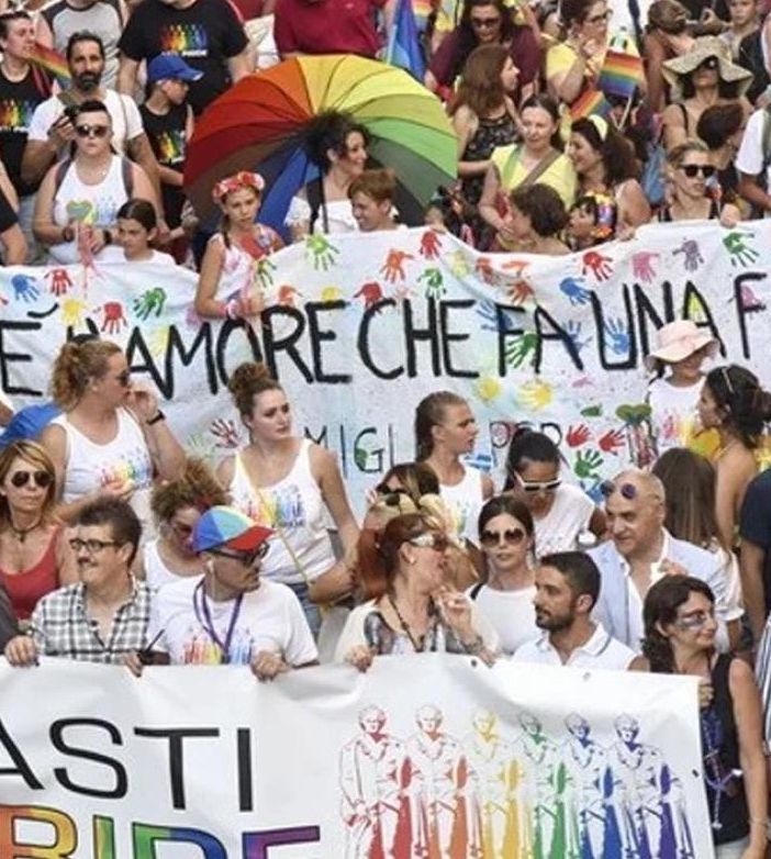 Lunedì Asti Pride e Agedo in piazza San Secondo per la Giornata Internazionale contro l’omo-lesbo-bi-transfobia
