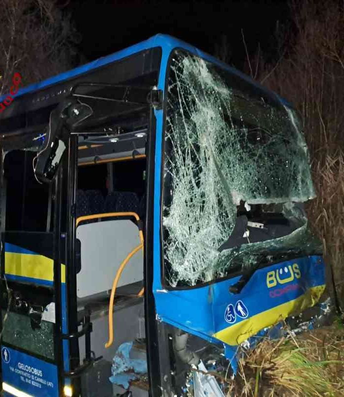 L'autobus coinvolto nell'incidente mortale