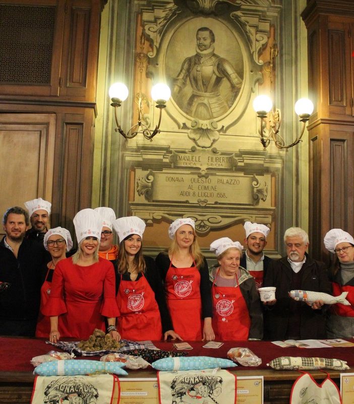 Asti profuma di Autunno: tra Fiera del Tartufo e Bagna Cauda Day, tutti gli aromi della città in un piatto