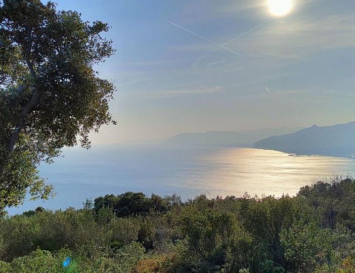 Borgio Verezzi - Panorama del monte Caprazoppa visto da ovest