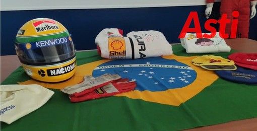 Ritrovato a Chivasso tutto il tesoro del pilota Ayrton Senna. Più di 300 gli oggetti rinvenuti