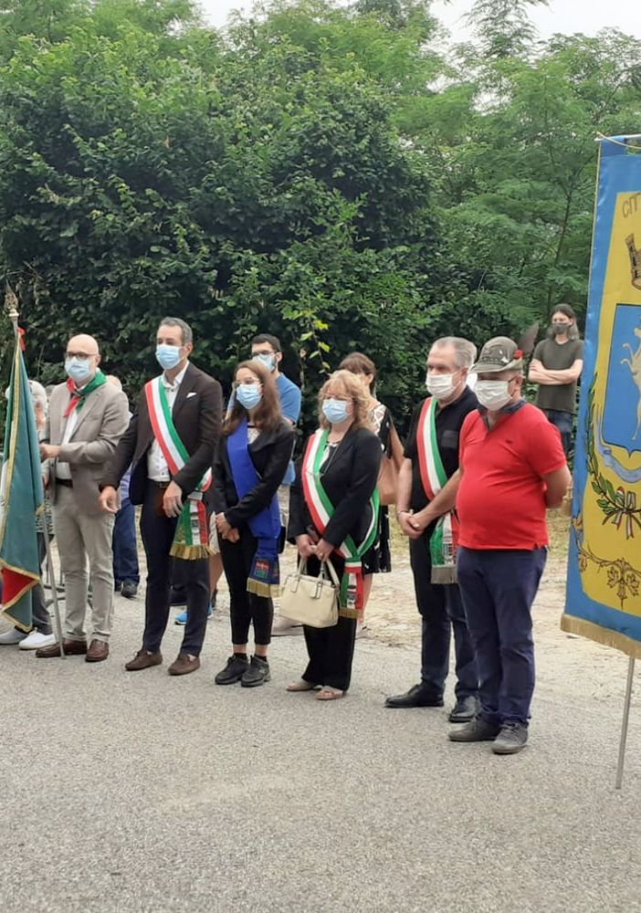 Alcuni momenti della cerimonia al colle dei Caffi