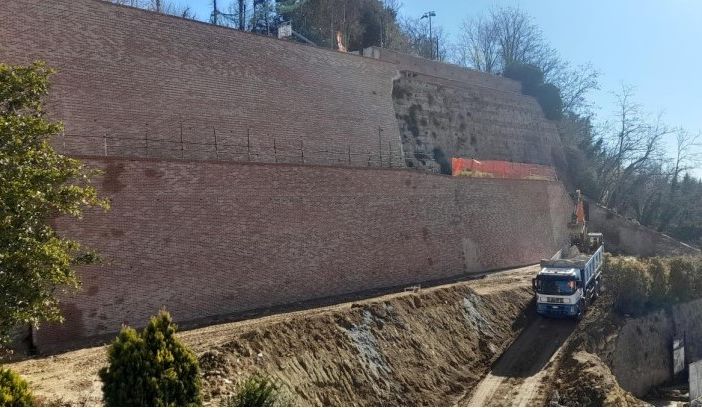 Il cantiere del muraglione moncalvese