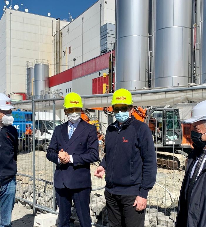 Inalpi posa la prima pietra e avvia la costruzione della seconda torre del latte