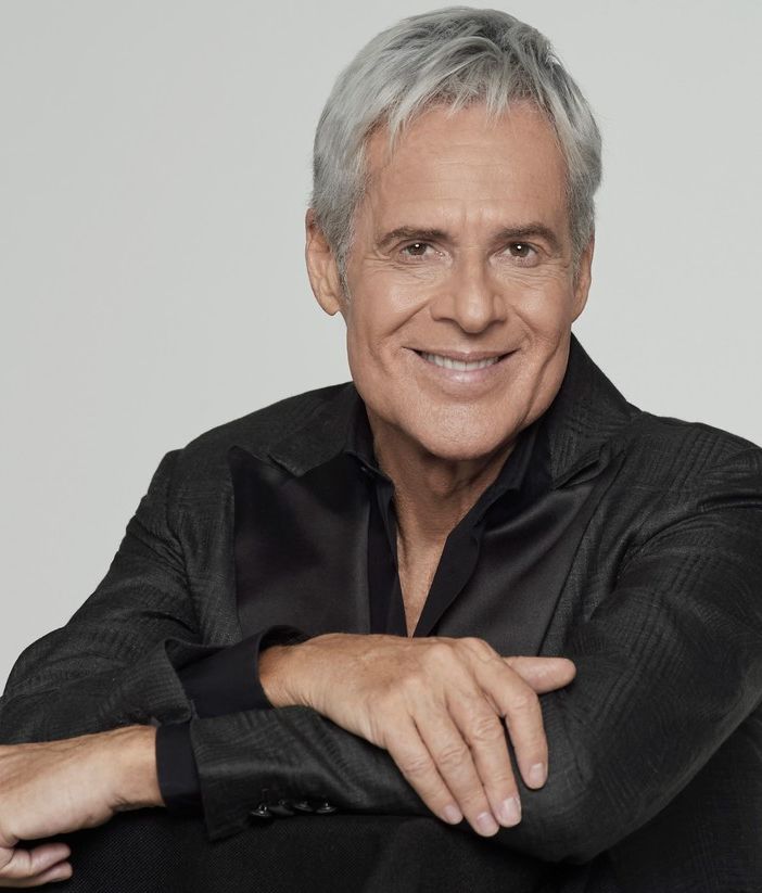 Claudio Baglioni (ph. Alessandro Dobici)