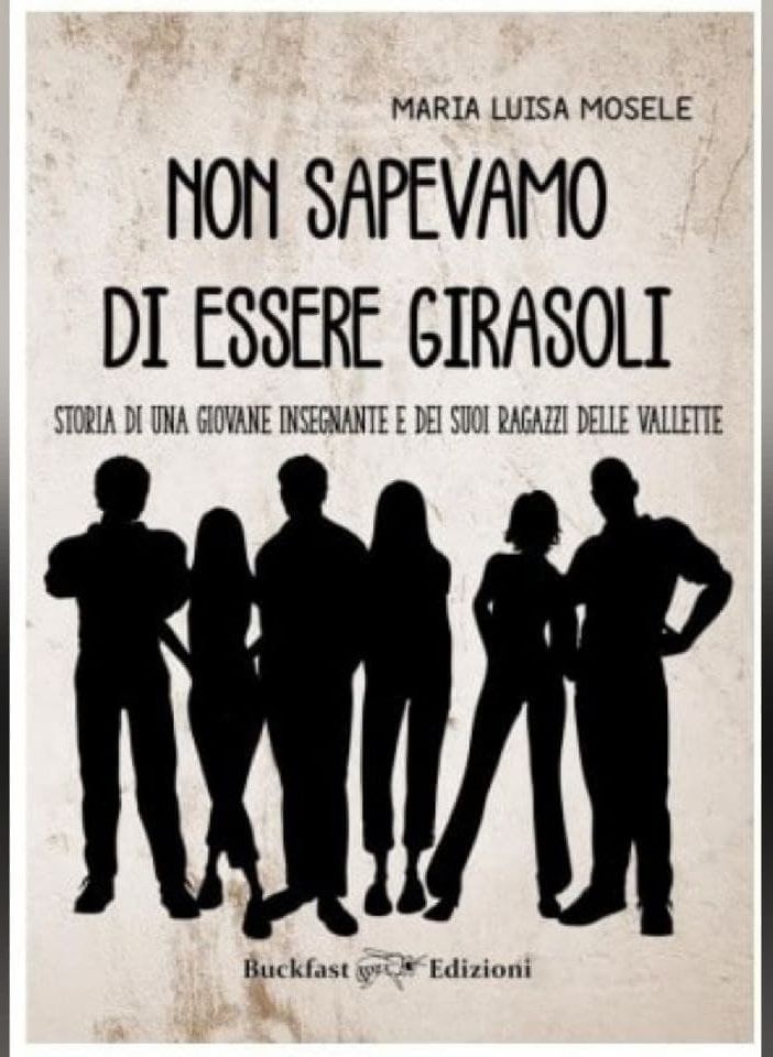 La copertina di &quot;Non sapevamo di essere girasoli&quot;, esordio letterario della Mosele