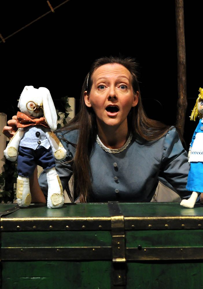 Al Teatro Balbo di Canelli arriva &quot;Alice nel paese delle meraviglie&quot;