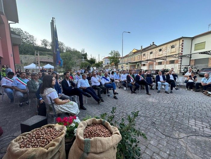 Cortemilia: inaugurata l'edizione 2023 della Fiera Nazionale della Nocciola