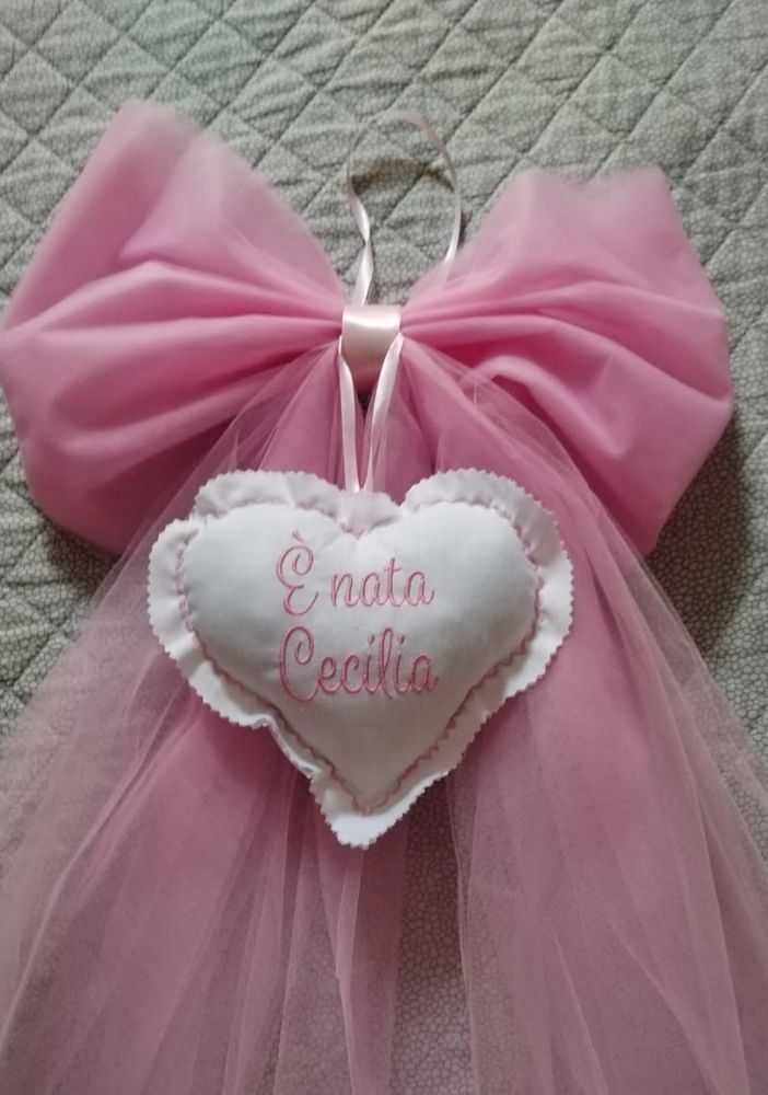 'Fiocco rosa' in casa di un noto barbiere astigiano