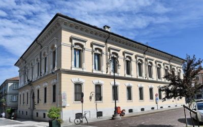 Polemica sui social per un post che definisce &quot;camerata&quot; il vice presidente della Fondazione CrAsti, Sergio Ebarnabo