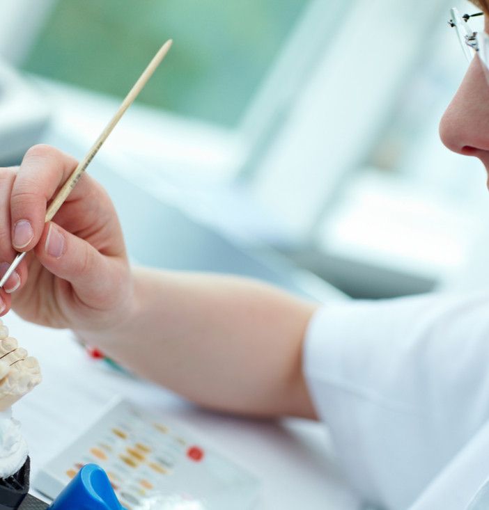 Odontotecnici: avviato l'iter per il riconoscimento come professione sanitaria