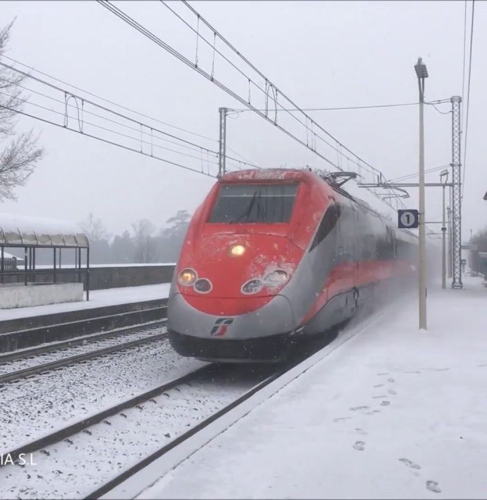 Maltempo al nord: proseguirà anche domani il piano neve di Rete Ferroviaria Italiana