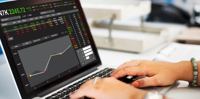 Allerta della Polizia Postale sui siti di trading online poco affidabili