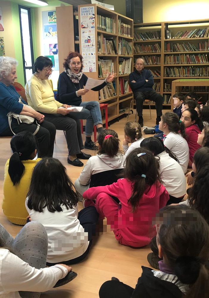 &quot;Il nonno racconta&quot;: successo per la sesta edizione del format alla Biblioteca Monticone di Canelli