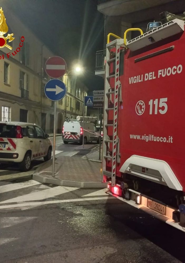Fuga di gas ieri sera in corso Gramsci, sul posto i Vigili del Fuoco