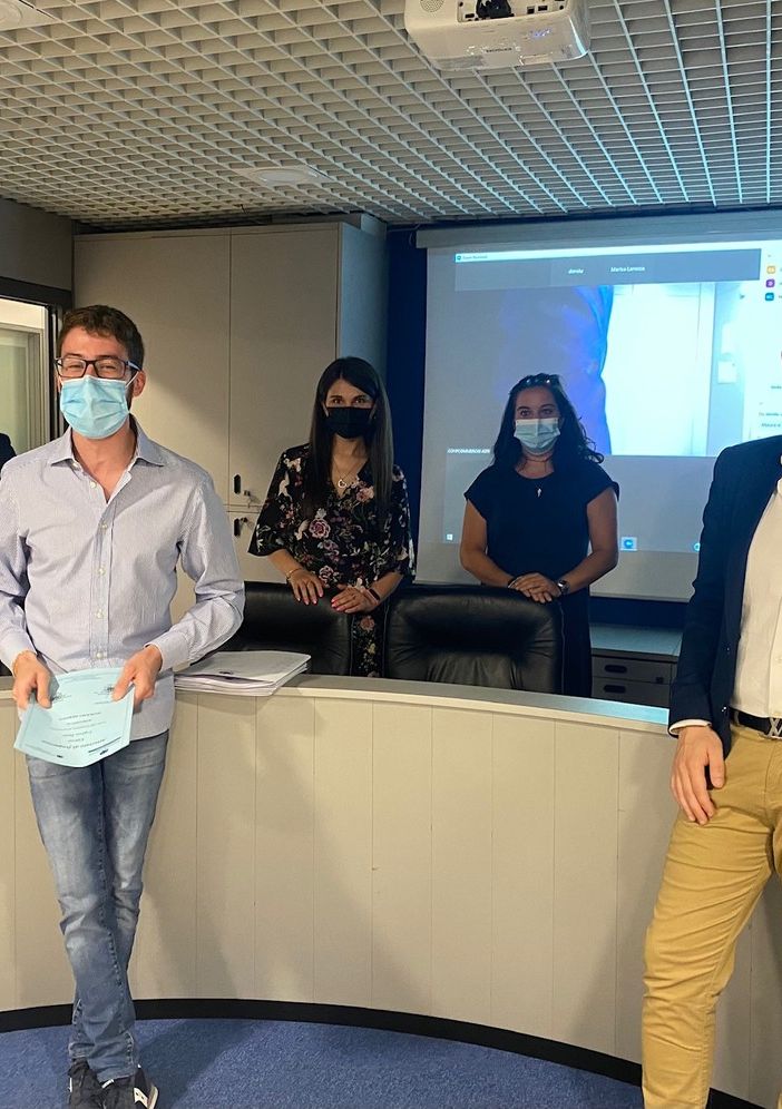 Confcommercio Giovani: terminato il primo corso di inglese commerciale, con la consegna dei diplomi