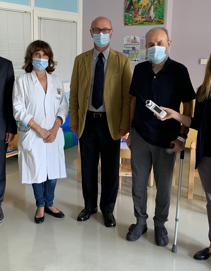 Nella foto, da sinistra: il dott. Luigi Gentile, la dott.sa Paola Gianino, Marco Stobbione, Carlo Alberto Goria, la dott.sa Gaia Militerno.