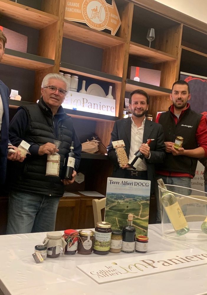 Le Colline Alfieri approdano a  “L’Italia che mi piace – In viaggio con Raspelli”