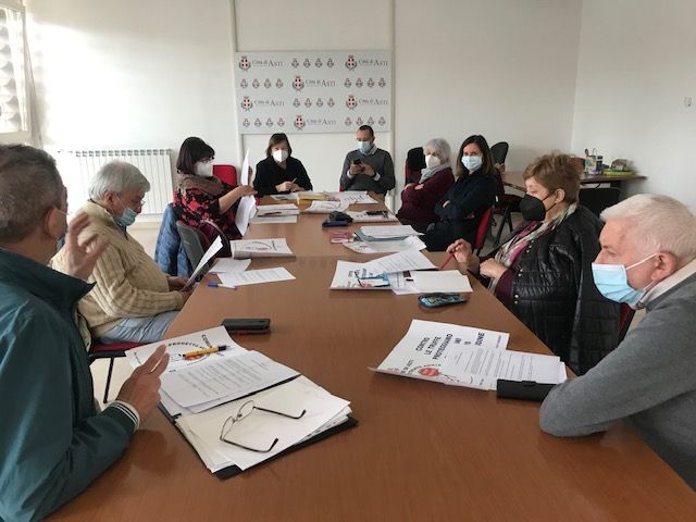 Un immagine della riunione tra le parti coinvolte