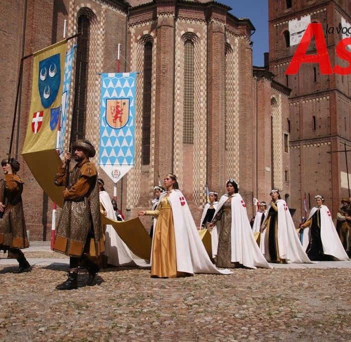 Il grande affresco medievale di Asti libero Comune: i temi del corteo storico