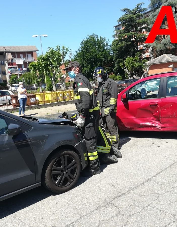 Immagini dell'incidente di via Ungaretti